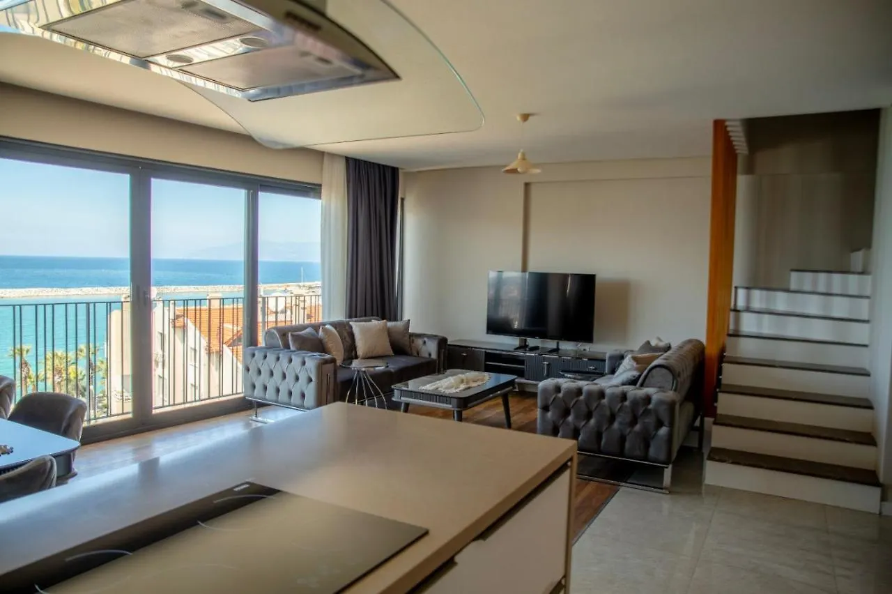 쿠사다시 Duplex Loft Mit Panorama Seaview 아파트