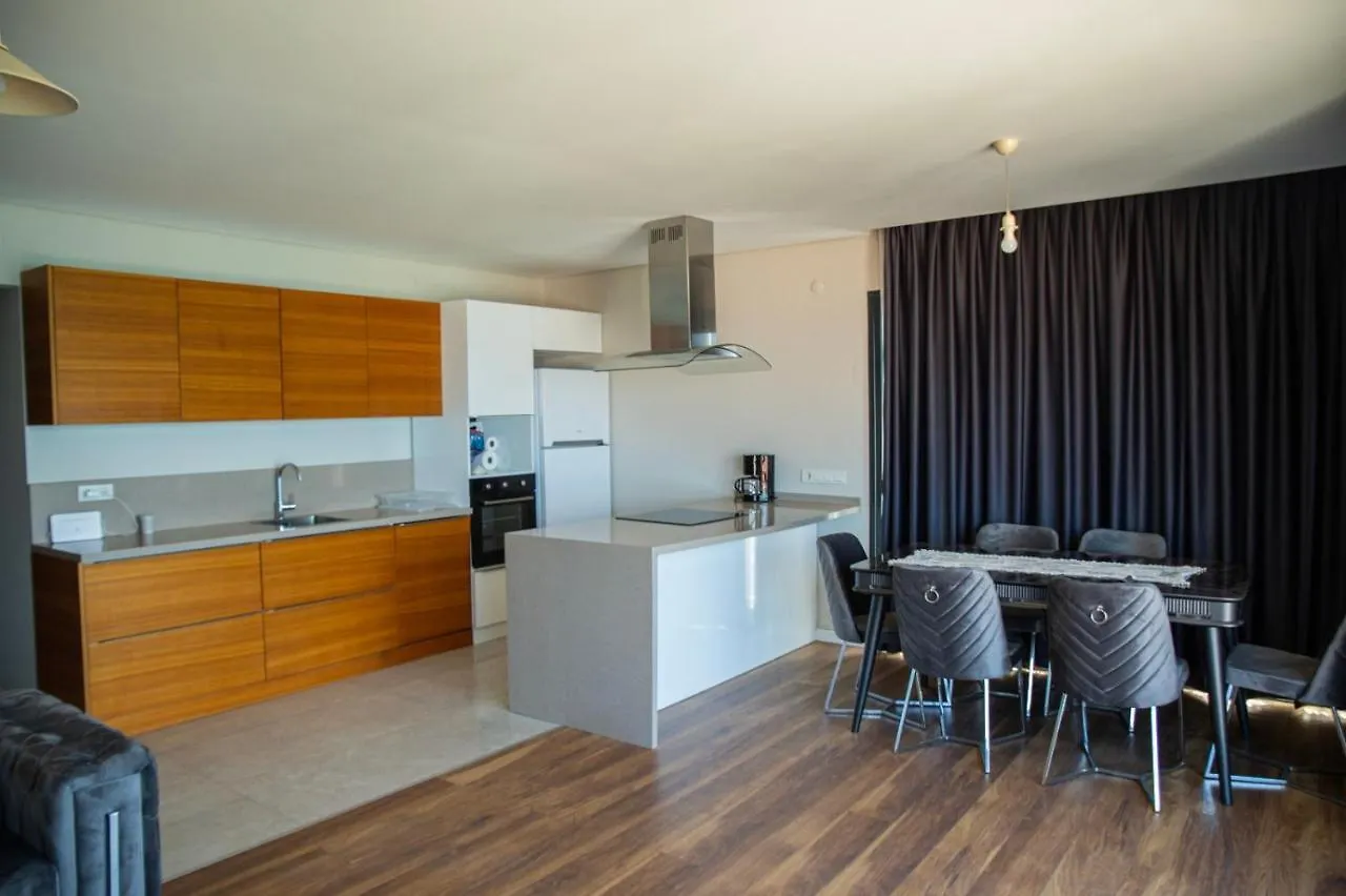 Duplex Loft Mit Panorama Seaview Lägenhet Kusadası 0*,